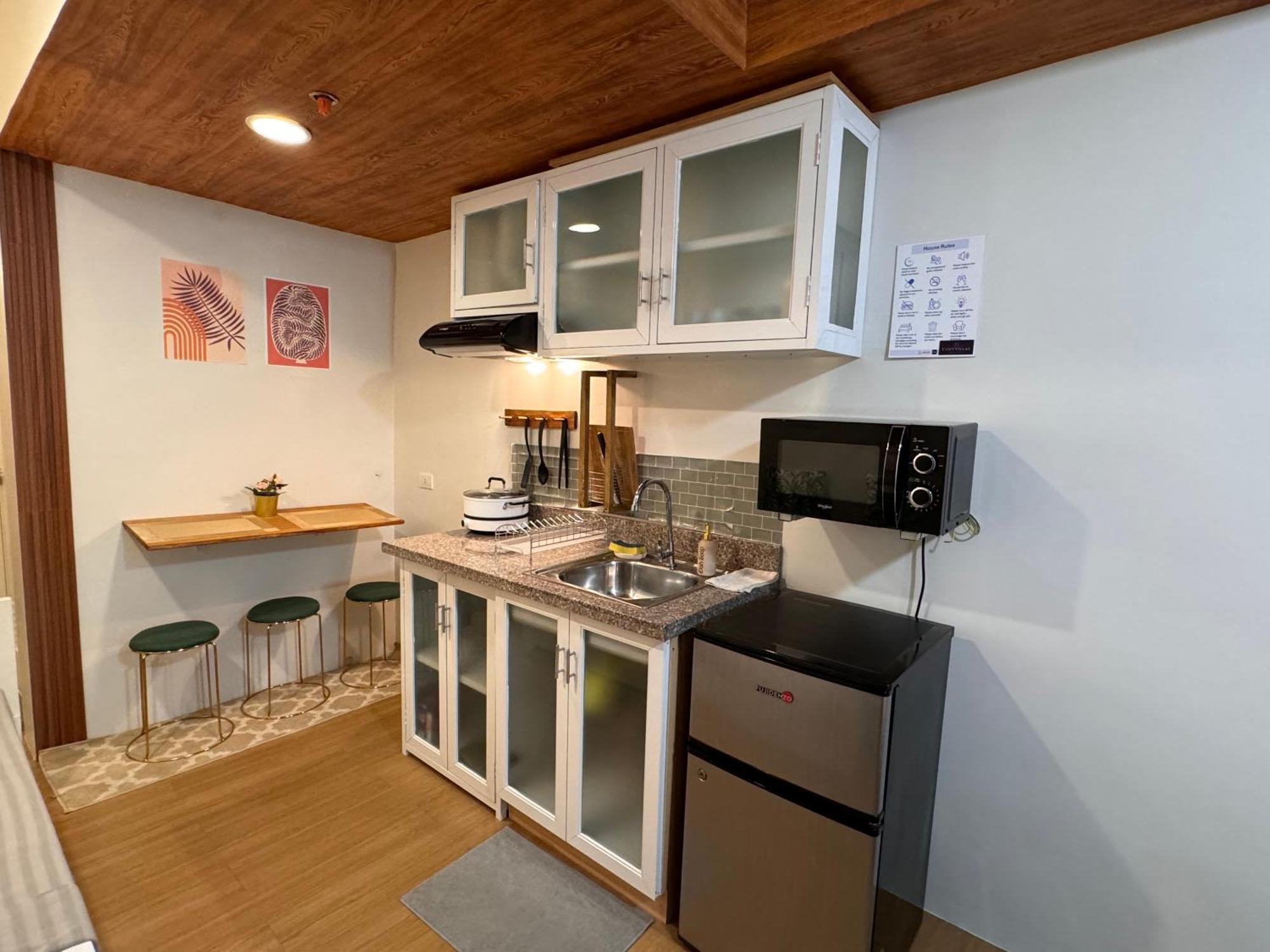 Cozyvilla At Pine Suites Tagaytay 2Br Or Studio With Free Parking 2Br In Basement Parking And Studio In Offsite Parking Tagaytay City Exteriör bild