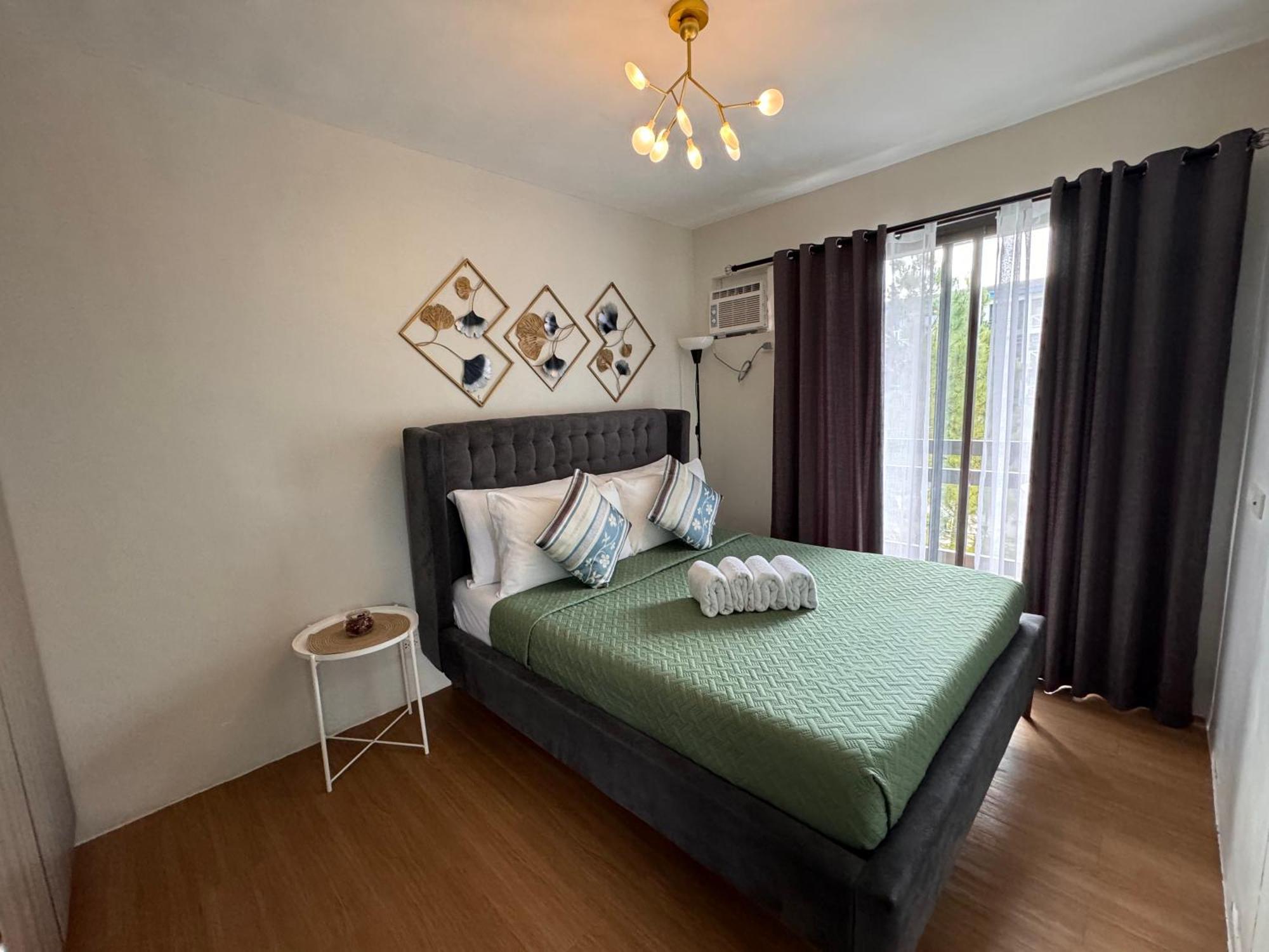 Cozyvilla At Pine Suites Tagaytay 2Br Or Studio With Free Parking 2Br In Basement Parking And Studio In Offsite Parking Tagaytay City Exteriör bild